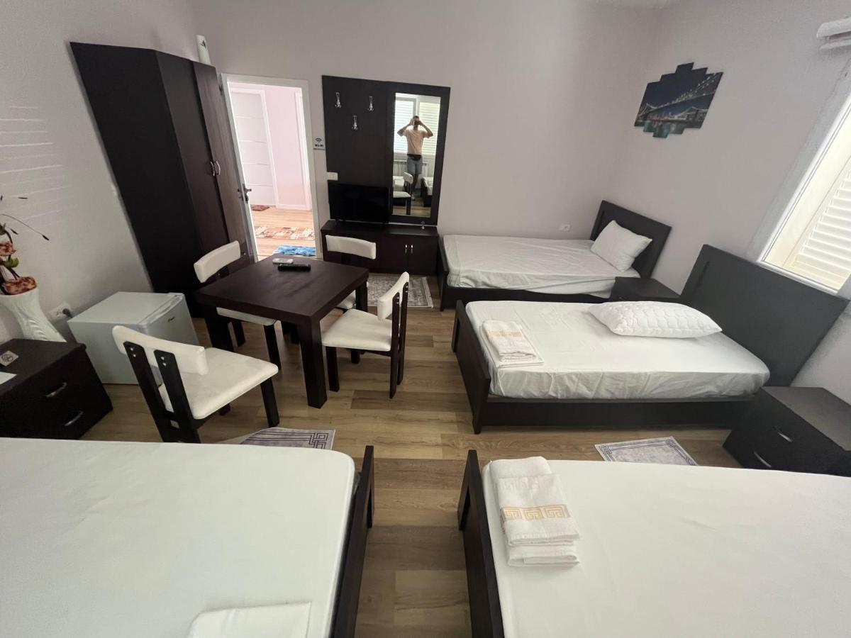 Bujtina Cela Berat Exterior foto